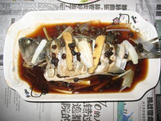清蒸鲈鱼的做法