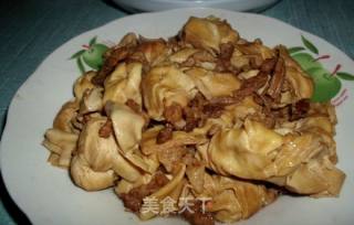 千张结烧肉末的做法