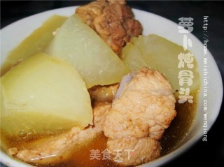 萝卜炖骨头的做法