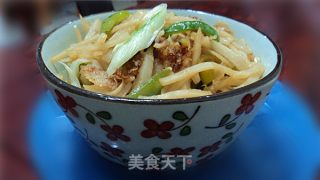 炒米稞丝的做法