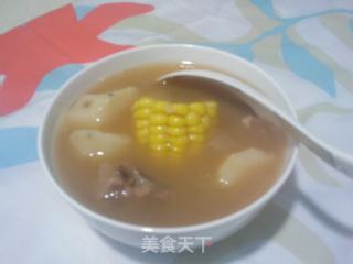 淮山粟米排骨汤的做法