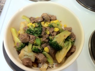 蚝油牛肉蔬菜盖浇饭的做法