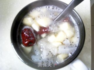 【老桃七厨房】小点心：水果银耳羹的做法