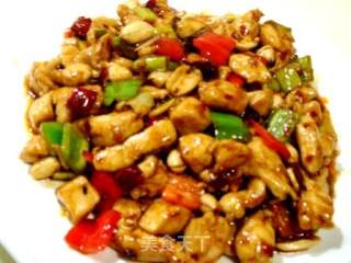 传统小炒“宫保鸡丁”的做法