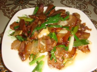 蒜香腊肉的做法