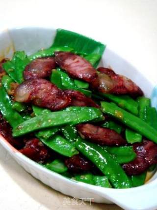 私家小炒“川腊肠炒荷兰豆”的做法