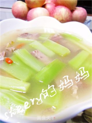 年后的第一道菜----莴苣风鹅汤的做法