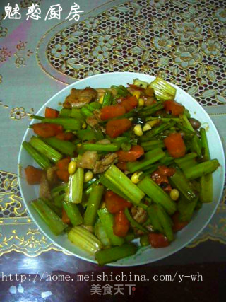 什锦芹菜段的做法