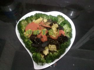 西兰花素什锦的做法