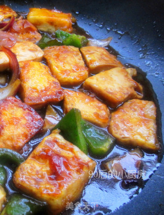 【黑椒烧汁嫩豆腐】的做法
