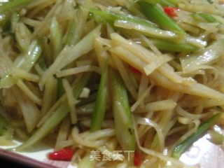 西芹土豆丝的做法