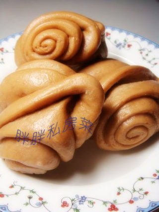 奶香红茶花卷的做法