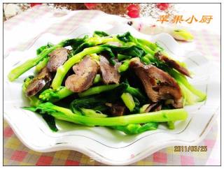 腊肠炒菜苔的做法