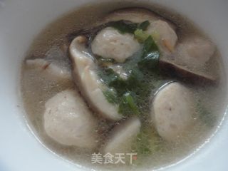 香菇丸子肉片汤的做法