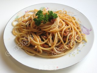 肉酱意面的做法