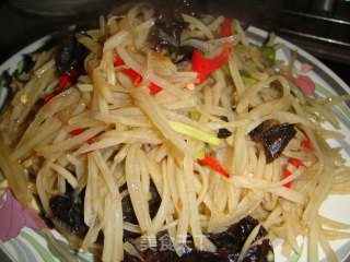 酸辣土豆丝的做法