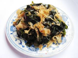 凉拌海藻的做法