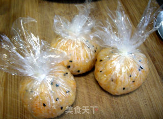 胡萝卜饭团的做法