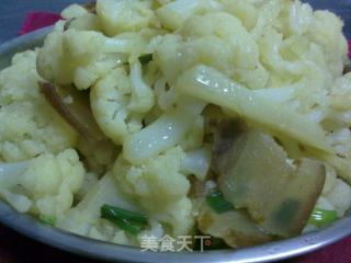 腊肉炒花菜的做法