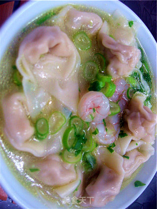 宝宝快乐成长餐---馄饨面的做法