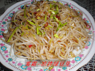 凉拌绿豆芽的做法