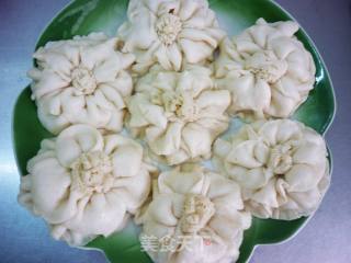 奶香牡丹的做法