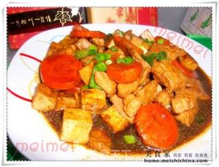家常菜肴@@五香豆腐萝卜卤肉