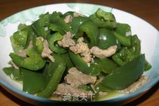 圆椒炒肉片的做法