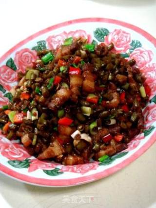 私家美味儿小菜“豉油酸角小焖肉”的做法