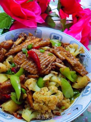 菜花烧鸡翅——美味的搭配的做法