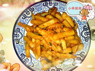 【平淡的幸福】辣味土豆条的做法