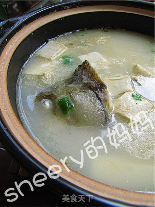 鱼头鱼尾豆腐汤的做法