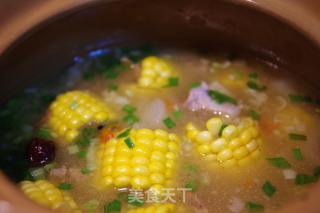 喝了还想喝，意犹未尽，详解排骨玉米汤小褒，配图版的做法