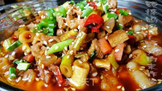 野笋肉末炸酱的做法