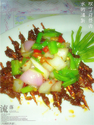 如何炒制嫩滑的牛肉－双丁牙签肉的做法