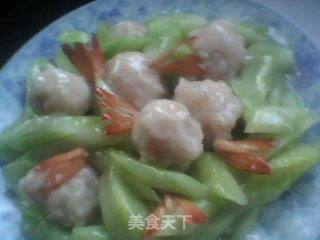虾蓉球炒青瓜的做法