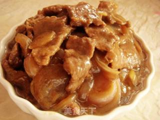洋葱炒牛肉的做法