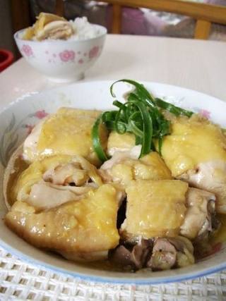 姜葱隔水蒸鸡的做法