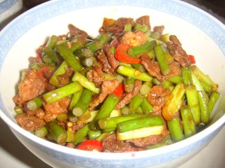 下饭菜--蒜苗炒肉