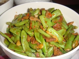 寻常百姓家四季豆炒肉的做法