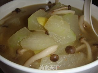 美味营养－－蟹味菇炖冬瓜的做法