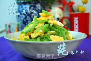苦瓜炒鸡蛋的做法