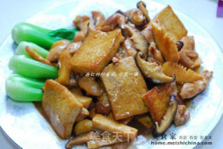 香菇烧豆腐的做法