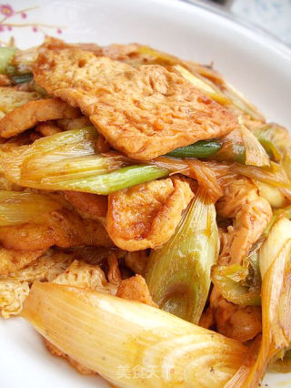 大葱炒豆腐的做法