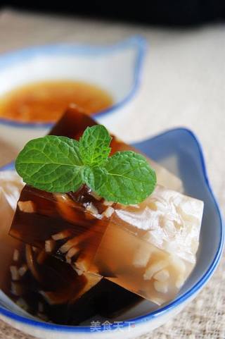 【夏日小凉菜】：双色皮冻的做法