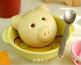 自制豆沙包我选“小猪牌”的做法