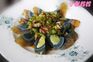 青椒皮蛋的做法