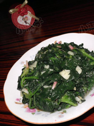 蒜香菠菜的做法