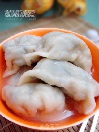 莴笋叶饺子的做法