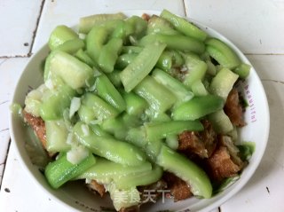 老油条丝瓜的做法